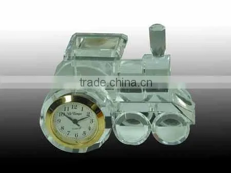2016 Best selling traditional crystal car model shape crystal block