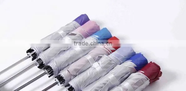 Simple Convenience Triple Fold Fashion Umbrella