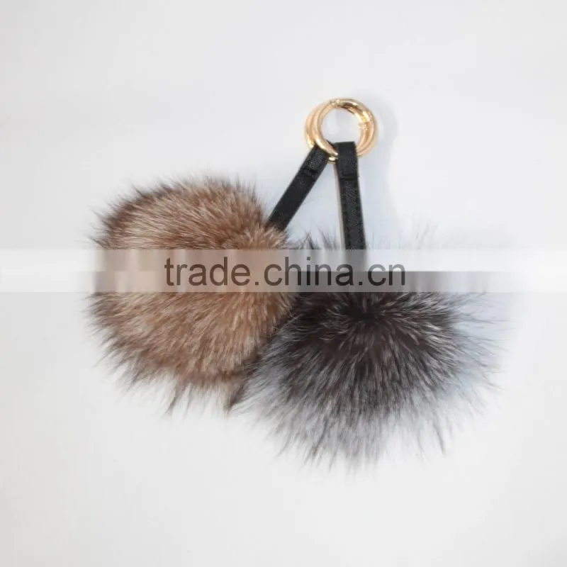smart colorful key chain fox fur pompoms