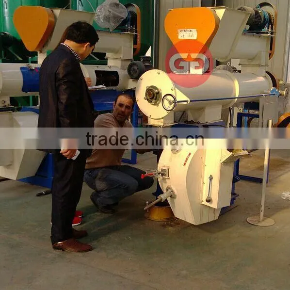 Forestry equipment sawdust pellet processing machine