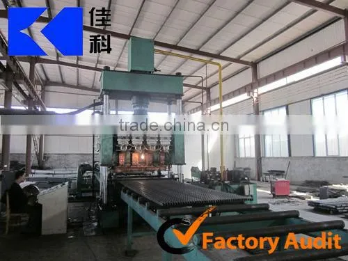 Steel grating weld machine