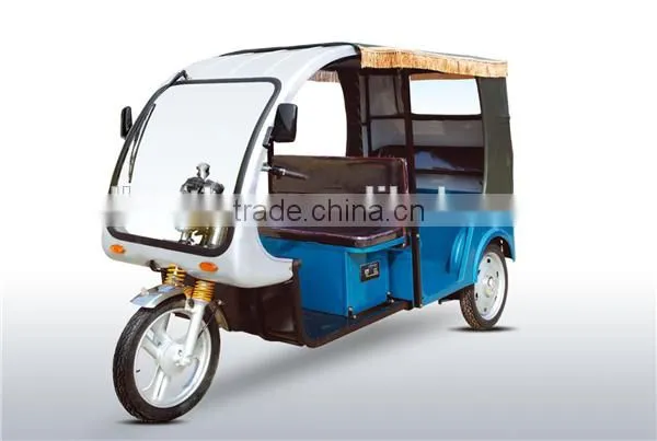 Bajaj 200cc motorcycle cng auto 4 stroke rickshaw