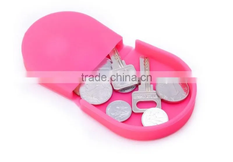 Bear shape silicone wallet