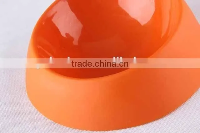 3D dog design matte plastic pet bowl