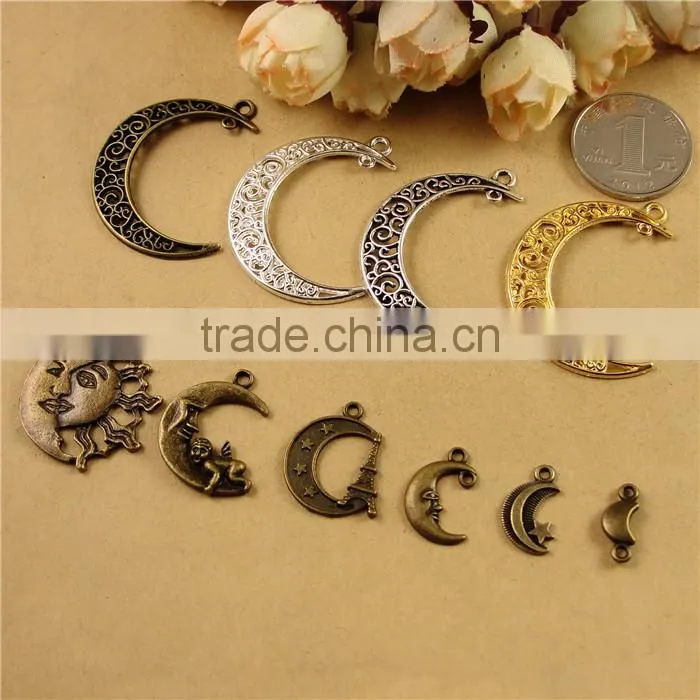Nice alloy gold bag hanging accessories with crystals,heart chain holder for bag decorative