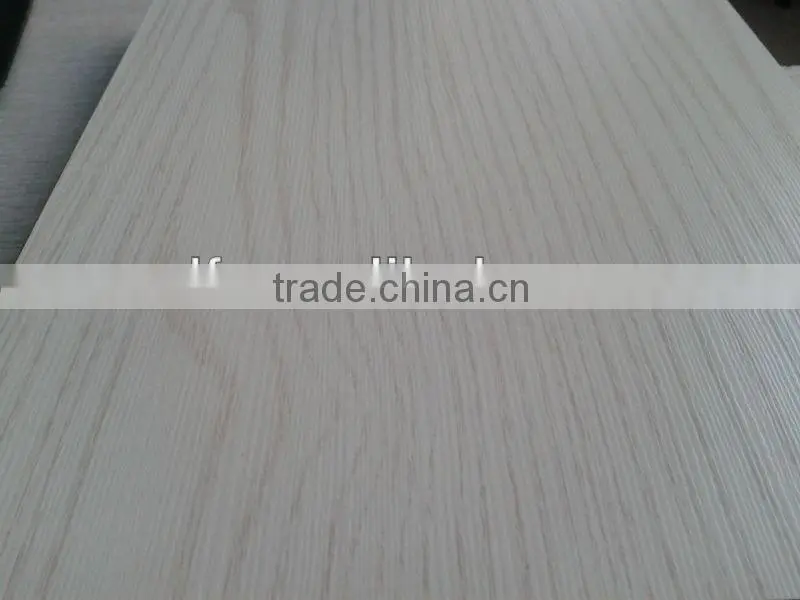 light color waterfull grain surface laminated floor