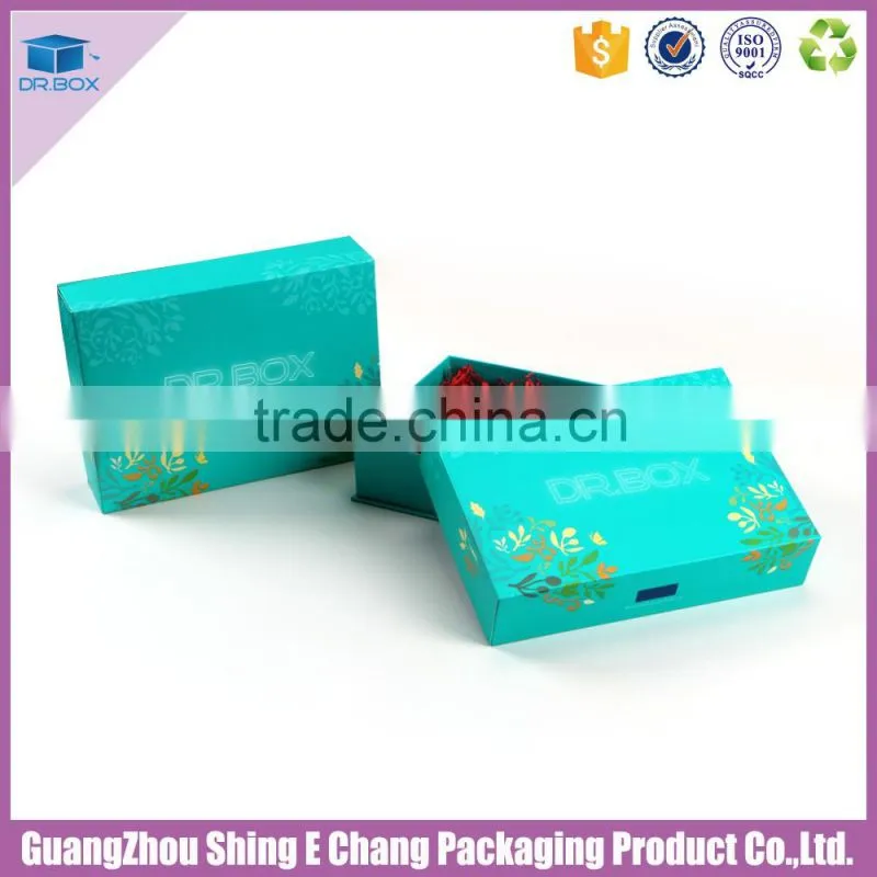 Laser silver logo pearl paper luxury packaging cosmetic box