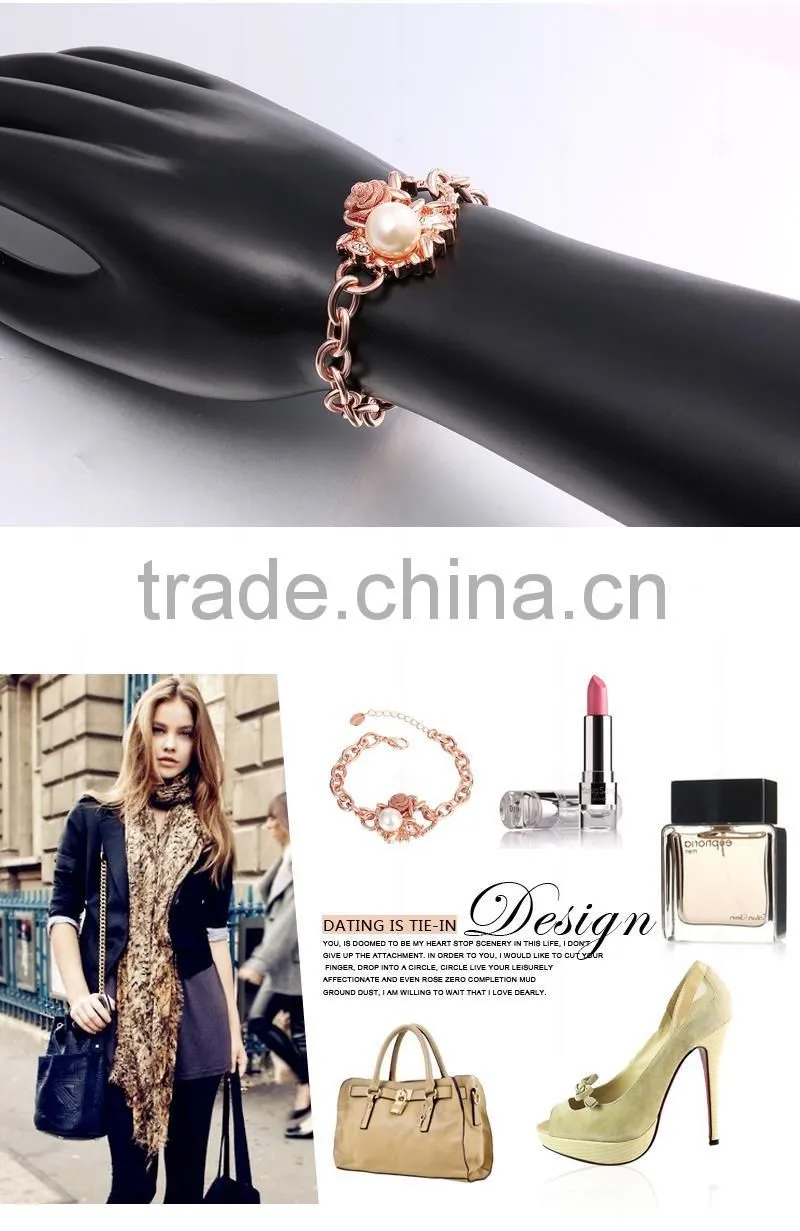 Wholesale woman fashion style charm bracelet