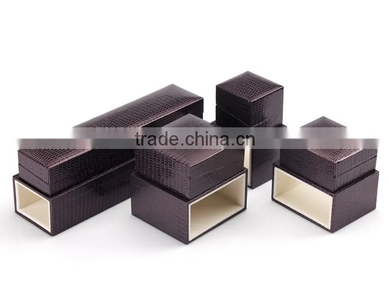 C119-2 ANPHY Rectangle Fancy Lizardstripe Bracelet Box 55*58*52mm