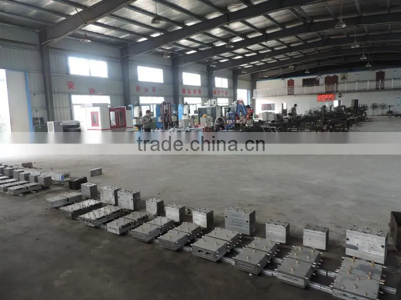 WPC PVC Profile Hollow Door Extrusion Sheet Die Mould