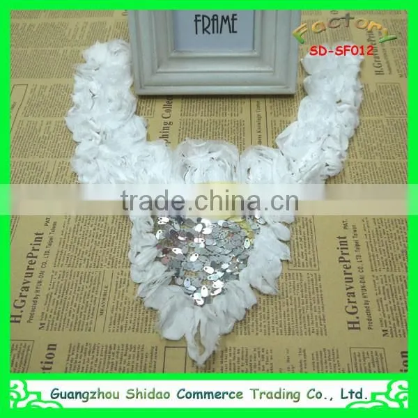 customize chantilly and fancy chiffon neckline lace appliques wholesale/lace collar