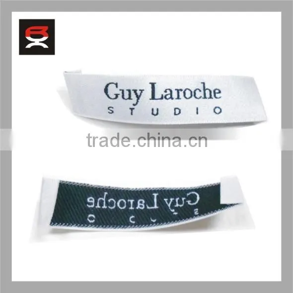 High quality custom satin woven label for clothing