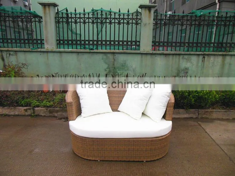 2015 OVAL WICKER COFFEE TABLE OUTSIDE