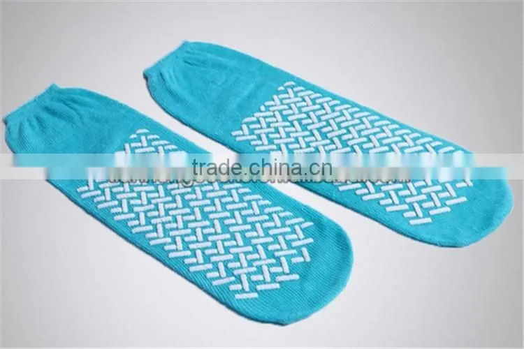 Non Slip Double Anti-slip Sock Wholesale OEM Service Medical Use Sock With Full Terry Indoor Anti Slip Trampoline Sock