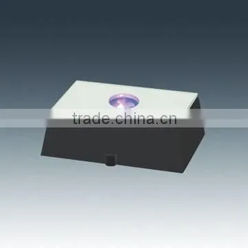 3D laser engraved crystal cube with multicolor round rotating led light base/rotating display led light stand