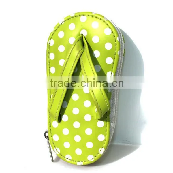 Promotional Cute Shoes Shape Manicure and Pedicure Set for Wholesale