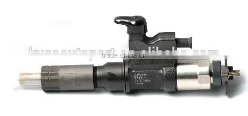 1-15319007-2 6WF1 6WG1 Fuel Injector Nozzle Assembly for GIGA trailer truck CXZ