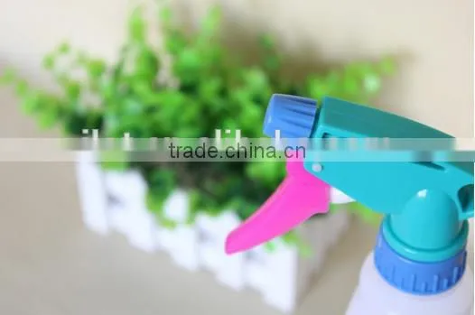 iLOT micro plastic hand pump garden trigger sprayer