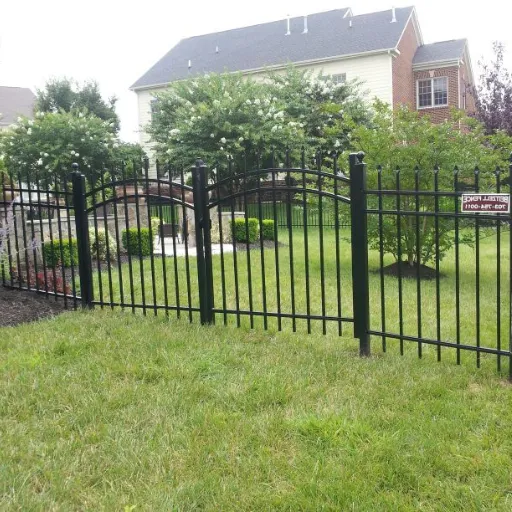 fence communities (3)