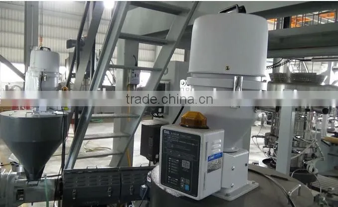 Plastic automatic suction machine