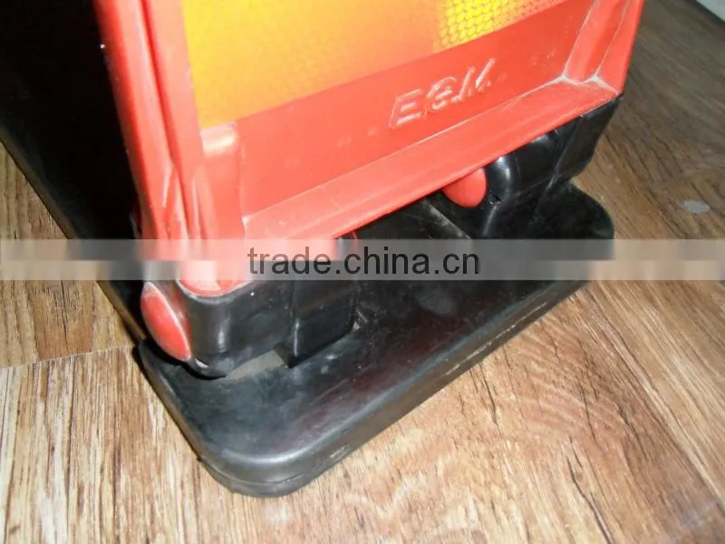 2013 RSG PE/rubber Reflective Folding Road Warning Boards