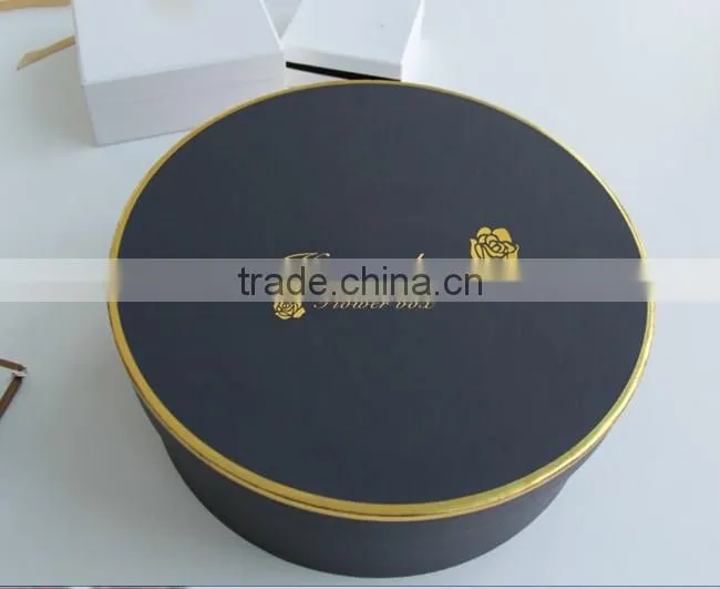 beautiful packaging cardboard box for flowers