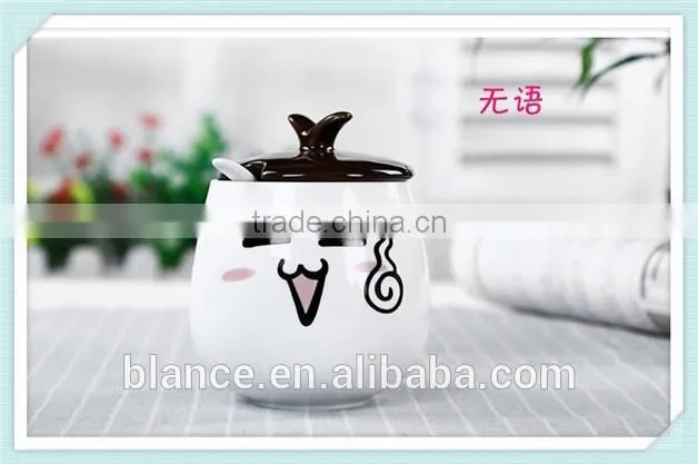 emoji ceramic spice jars in new decorative design kitchen ware