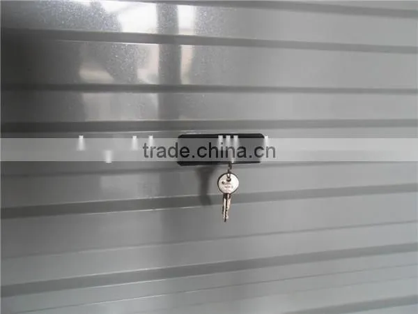 Foldable portable storage container