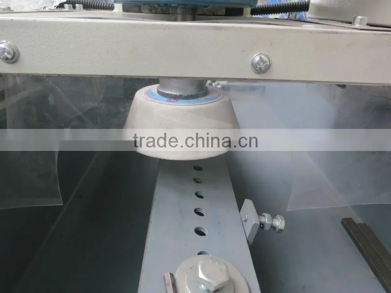 Plastic crusher straight blade sharpener
