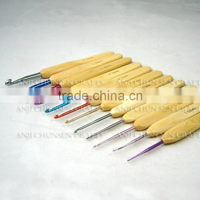 Multicolor Bamboo Handle crochet hooks