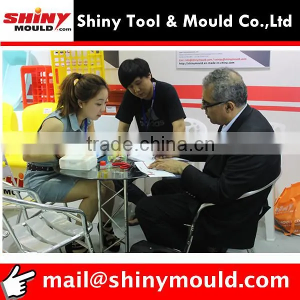 Plastic Battery Box Mold