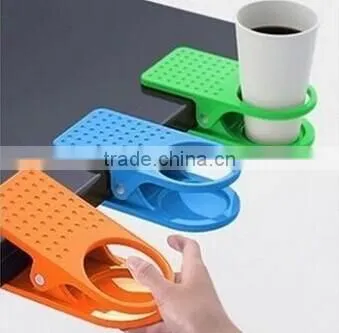 Hot Sale Practical Colourful Table Cup Holder Clip With Plastic