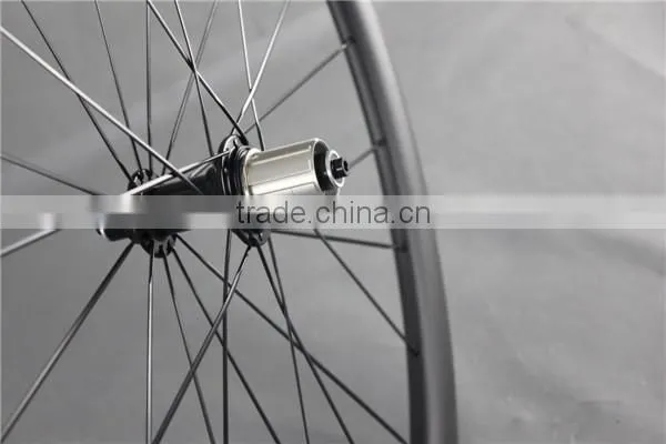 700C clincher carbon wheelset powerway R13 hubs 10/11s carbon wheels W40C