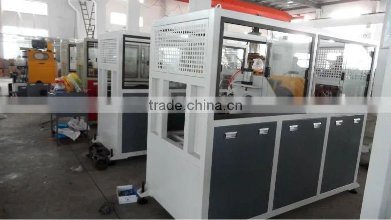 Automatic Plastic Pipes Cutting Machine