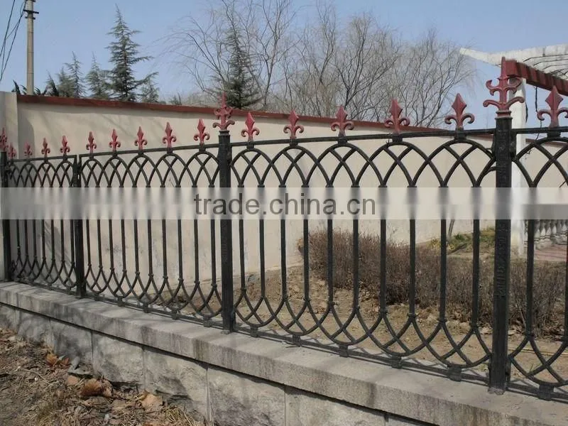 2015 Top-selling hand forged rod iron balcony fence