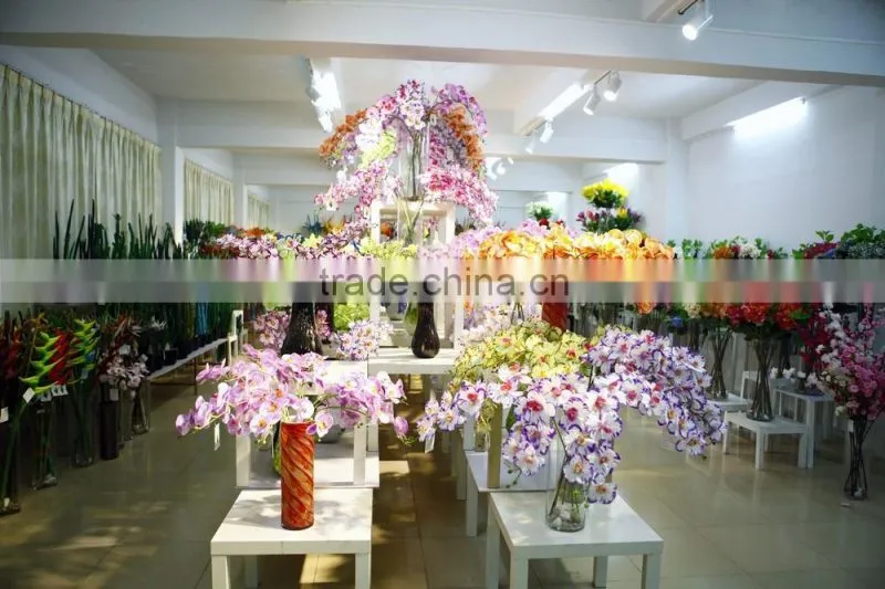 2015 Chinese cheap mini artificial landscape grass animal for garden decoration