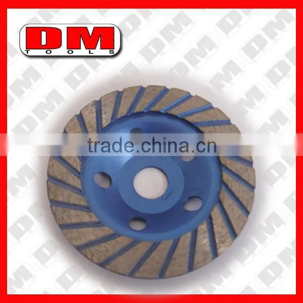Concrete turbo cup grinding wheels
