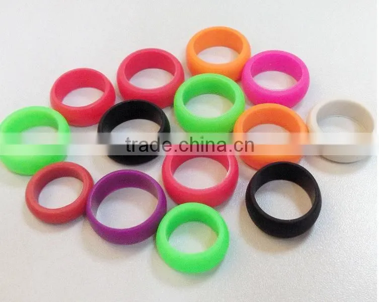 comfortable rubber rings &safe silicone wedding band
