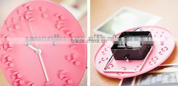 Supply Circular fashion desktop alarm clock