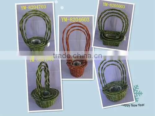 Made in China alibaba new style willow basket with honey color
