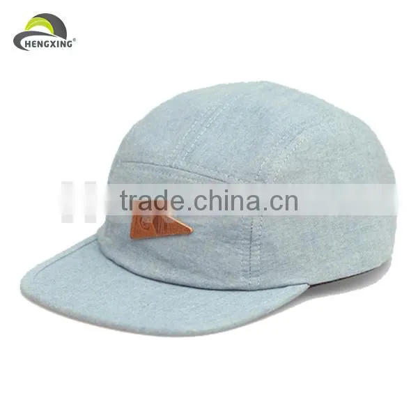 Flat Brim Strap Back 5 Panels Cap With Leather Patch
