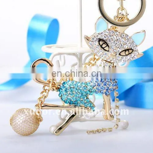 CATWOMAN CRYSTAL KEYCHAIN