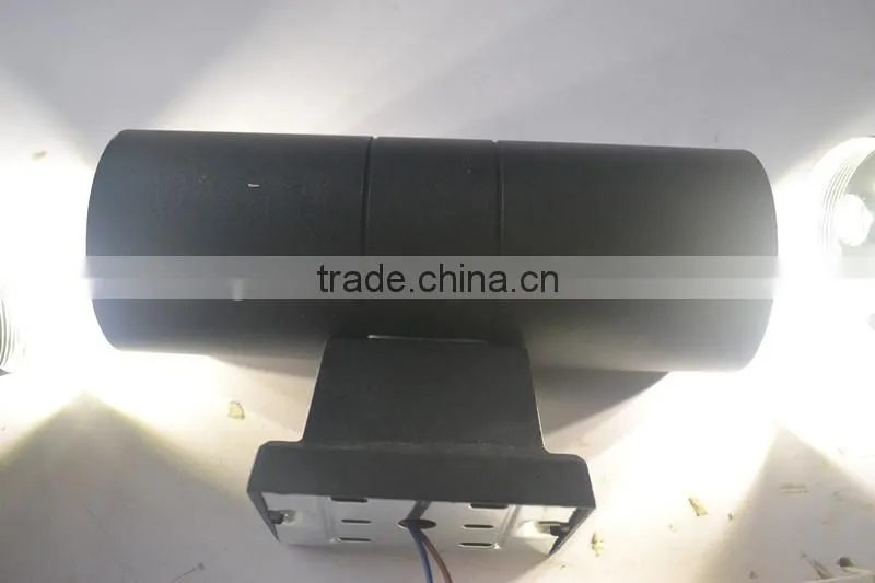 Waterproof 10W Outdoor LED Wall Lamp IP65 Aluminum Adjustable Surface Mounted Cube Waterproof Outdoor LED Wall Light
