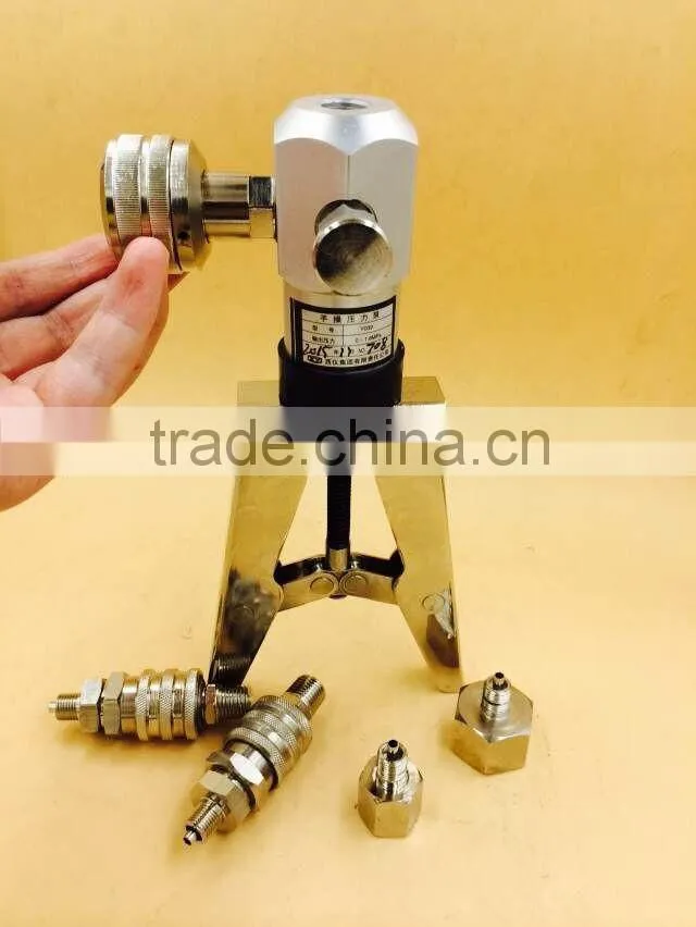 Pneumatic hand pressure test pump