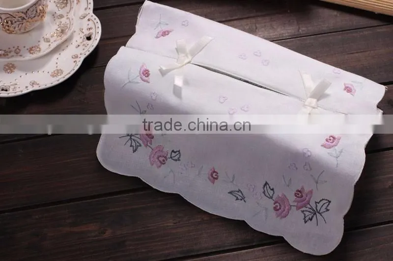 Hand embroidery tissue box cover