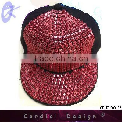 flat rivets hats/caps with colour rivets on brim