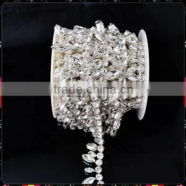 Feilang 2014 wholesale Horse eyes fancy crystal stones cup chain,new fashion design, 5 yards/roll