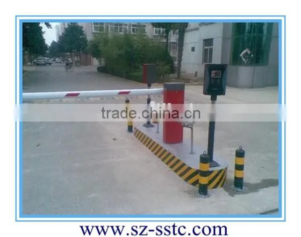 Parking management solution-Boom barrier with long range readers and software