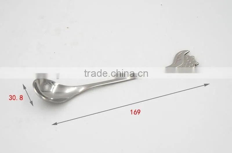 Free sample! Designed handle long elegant spoon stainless steel material