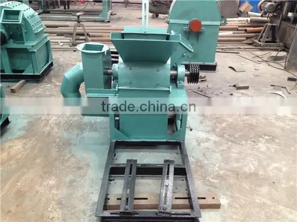 Wheat straw grass stalk hammer mill/wood grinding machine